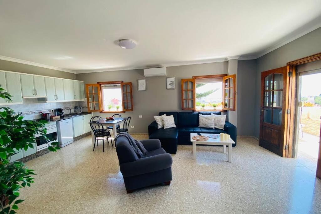 2 Apartments With Private Pool At Villa Diaz Aleman Salobre  Eksteriør billede